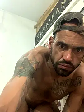 raphadoors19 online show from October 12, 2025, 1:48 am