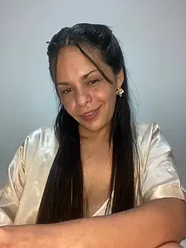 Snapshot of Kataliina chatting on March 3, 2025, 3:30 am Kataliina online show from March 3, 2025, 3:30 am