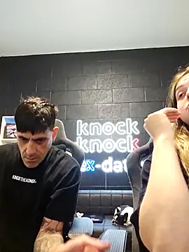 Snapshot of Elnonoykeila77 chatting on November 10, 2025, 10:31 pm Elnonoykeila77 online show from November 10, 2025, 10:31 pm