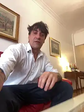 Elnonoykeila77 online show from April 2, 2026, 3:53 pm