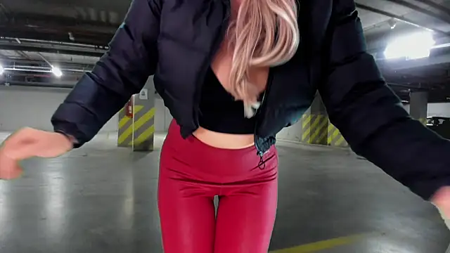 Pandora Vibes online show from March 18, 2025, 10:57 am