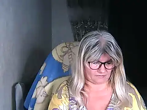 Diana 49 online show from November 27, 2025, 8:00 pm