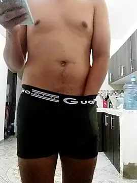 Chocolatinajet online show from January 11, 2026, 11:48 am