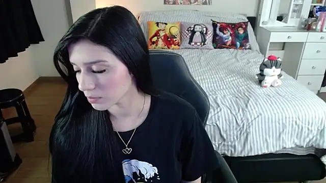 Snapshot of kittykat18x chatting on February 5, 2026, 11:20 pm kittykat18x online show from February 5, 2026, 11:20 pm