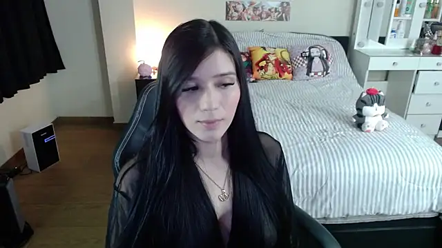 Snapshot of kittykat18x chatting on February 11, 2026, 12:04 am kittykat18x online show from February 11, 2026, 12:04 am