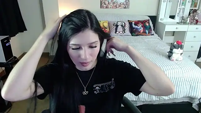 Snapshot of kittykat18x chatting on February 14, 2026, 2:19 am kittykat18x online show from February 14, 2026, 2:19 am