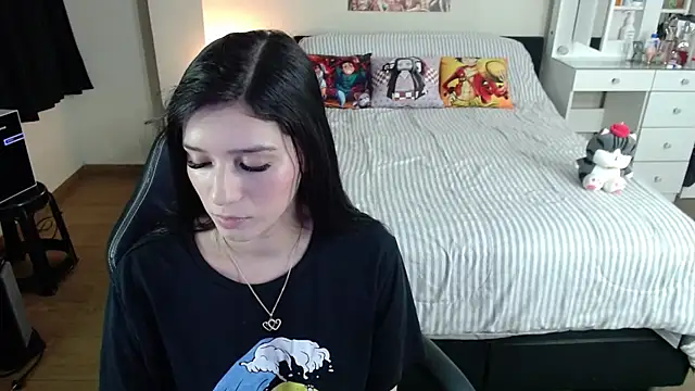 Snapshot of kittykat18x chatting on February 16, 2026, 1:02 am kittykat18x online show from February 16, 2026, 1:02 am