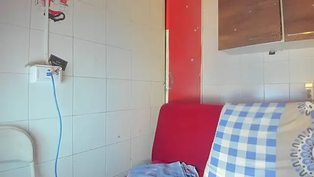 CAMILA--REY online show from January 11, 2025, 10:40 am