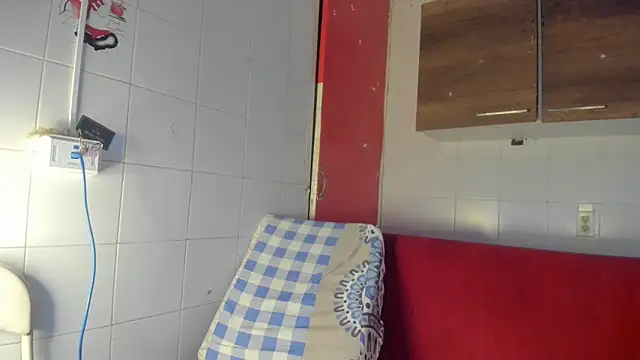 CAMILA--REY online show from January 11, 2025, 1:43 pm