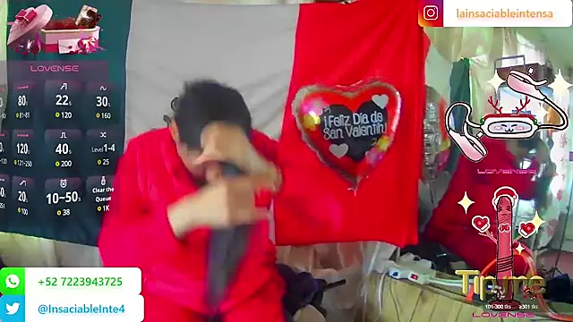 LaInsaciableIntensa online show from February 16, 2025, 9:05 pm