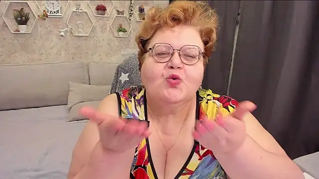  big love  online show from March 22, 2025, 11:31 pm