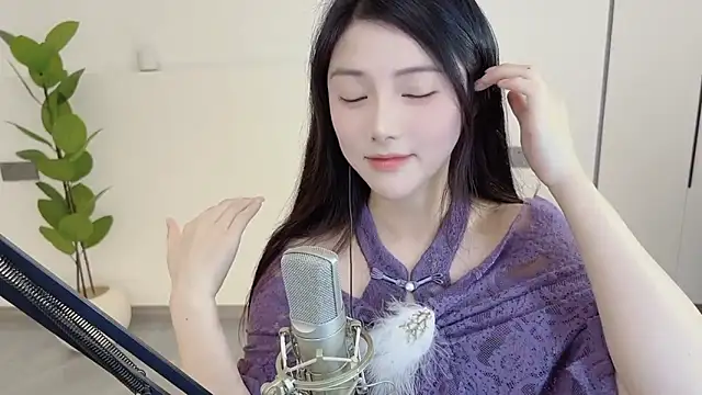 HaagenDazs  online show from March 12, 2025, 4:08 am