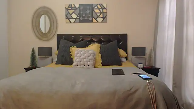 Creamyass22 online show from December 16, 2024, 3:54 pm