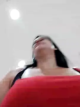 Snapshot of keilymadam chatting on December 10, 2024, 7:43 pm keilymadam online show from December 10, 2024, 7:43 pm