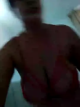 Snapshot of keilymadam chatting on January 26, 2025, 12:33 pm keilymadam online show from January 26, 2025, 12:33 pm