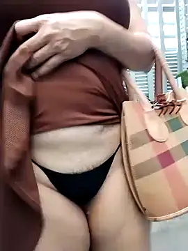 keilymadam online show from March 13, 2026, 1:40 pm