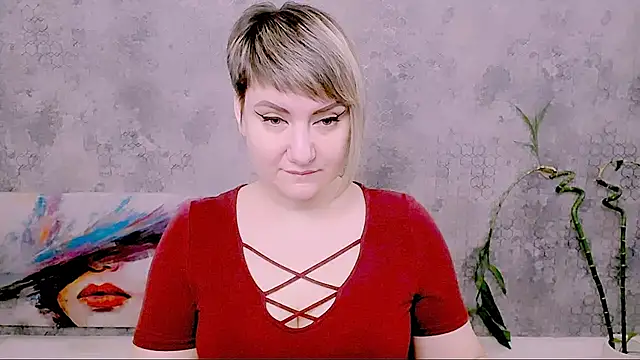 Snapshot of Djullia chatting on March 1, 2026, 6:15 am Djullia online show from March 1, 2026, 6:15 am