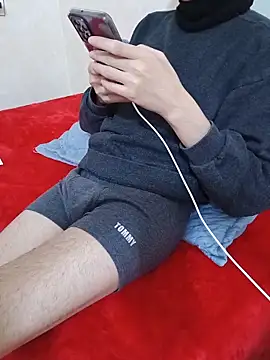 Snapshot of arabqueen chatting on November 11, 2025, 8:31 pm arabqueen online show from November 11, 2025, 8:31 pm