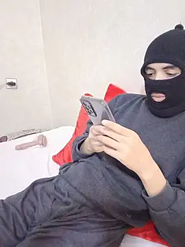 Snapshot of arabqueen chatting on November 18, 2025, 9:30 pm arabqueen online show from November 18, 2025, 9:30 pm