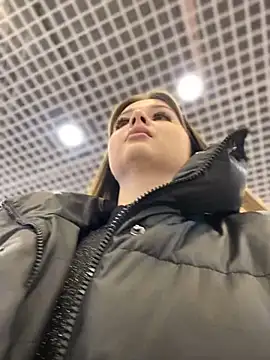 KrisMagnoly online show from February 16, 2025, 1:49 pm