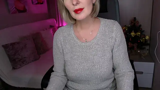 sensualEmilia online show from January 9, 2025, 6:26 pm