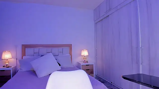 Snapshot of mia_hank chatting on February 7, 2025, 11:45 am mia hank online show from February 7, 2025, 11:45 am