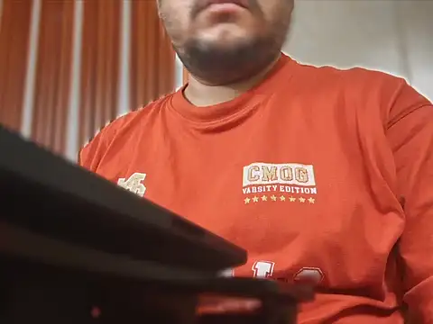 Snapshot of A4h_odin1 chatting on October 17, 2025, 11:13 am A4h odin1 online show from October 17, 2025, 11:13 am