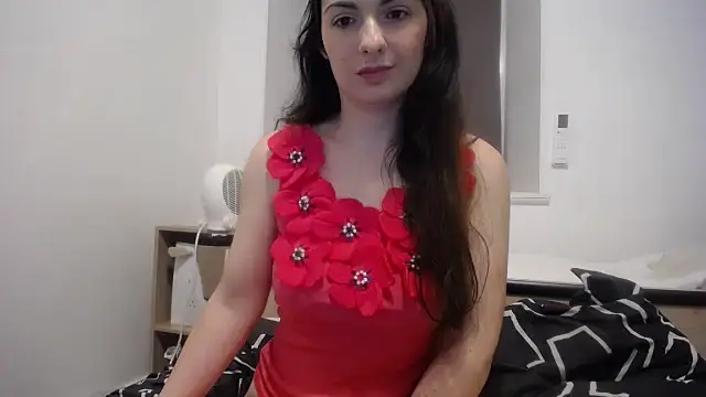 desirmiss1 online show from March 17, 2025, 4:11 pm