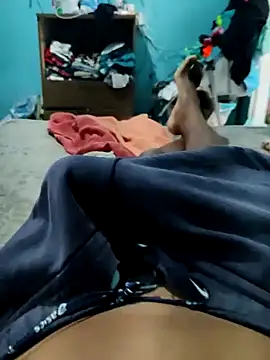 Snapshot of Arthu2r chatting on December 4, 2024, 1:20 pm Arthu2r online show from December 4, 2024, 1:20 pm