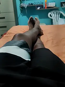 Snapshot of Arthu2r chatting on September 26, 2025, 8:35 pm Arthu2r online show from September 26, 2025, 8:35 pm