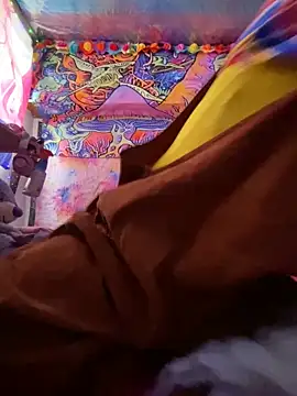 Snapshot of BABYUNICORN chatting on December 19, 2024, 10:00 pm BABYUNICORN online show from December 19, 2024, 10:00 pm