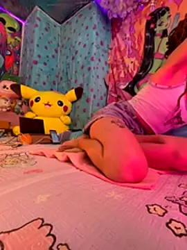 Snapshot of BABYUNICORN chatting on November 7, 2025, 7:14 pm BABYUNICORN online show from November 7, 2025, 7:14 pm