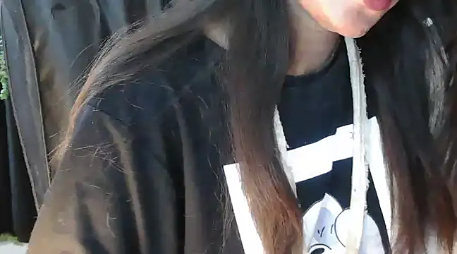 Snapshot of JannatDoll1 chatting on February 4, 2025, 8:13 am JannatDoll1 online show from February 4, 2025, 8:13 am