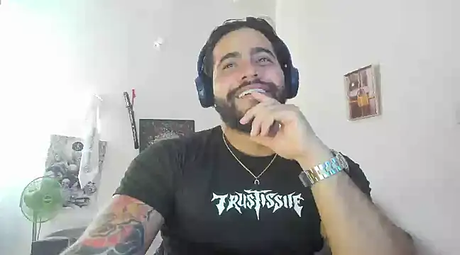  Coddygold  online show from February 9, 2025, 3:23 pm