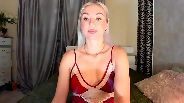 Snapshot of _SABOTAGE_ chatting on March 12, 2025, 1:58 am SABOTAGE online show from March 12, 2025, 1:58 am