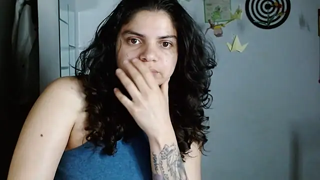 Nikkykora15 online show from April 7, 2026, 1:50 am