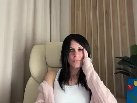 Snapshot of InjaAtHome chatting on March 24, 2026, 6:24 pm InjaAtHome online show from March 24, 2026, 6:24 pm