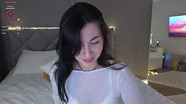 Mary love16 online show from October 14, 2025, 7:20 am