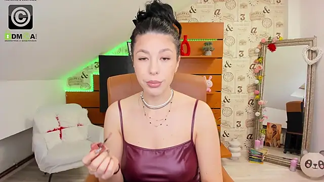 Snapshot of EmillyTaylor chatting on March 11, 2026, 4:40 am EmillyTaylor online show from March 11, 2026, 4:40 am