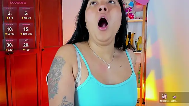 Snapshot of eymy-hadid chatting on September 15, 2025, 3:01 pm eymy-hadid online show from September 15, 2025, 3:01 pm