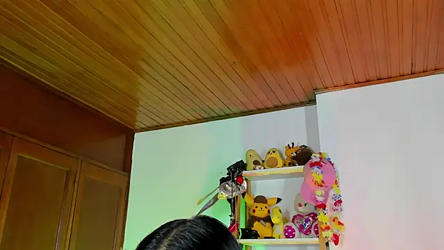 Snapshot of eymy-hadid chatting on October 30, 2025, 11:05 pm eymy-hadid online show from October 30, 2025, 11:05 pm