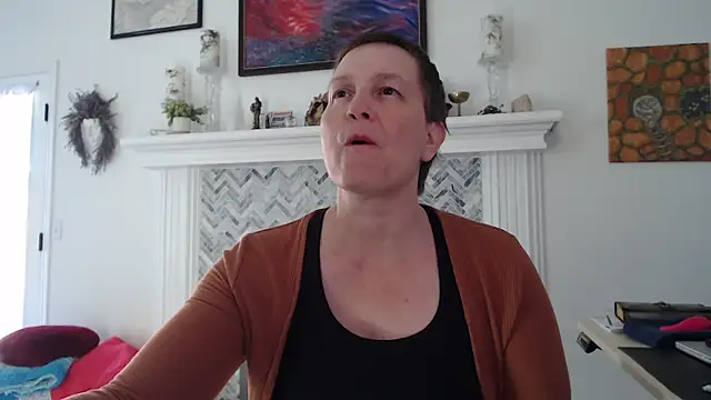 Snapshot of AuroraWillows chatting on April 18, 2026, 5:50 pm AuroraWillows online show from April 18, 2026, 5:50 pm