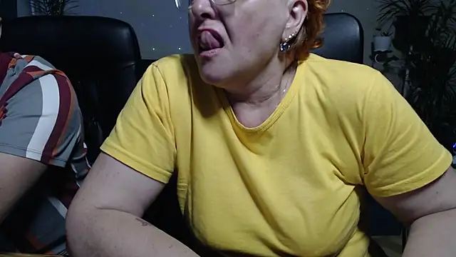 JoannaAndNeighbour online show from September 25, 2025, 8:29 am