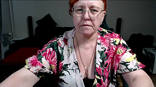 Snapshot of JoannaAndNeighbour chatting on February 24, 2026, 12:58 pm JoannaAndNeighbour online show from February 24, 2026, 12:58 pm