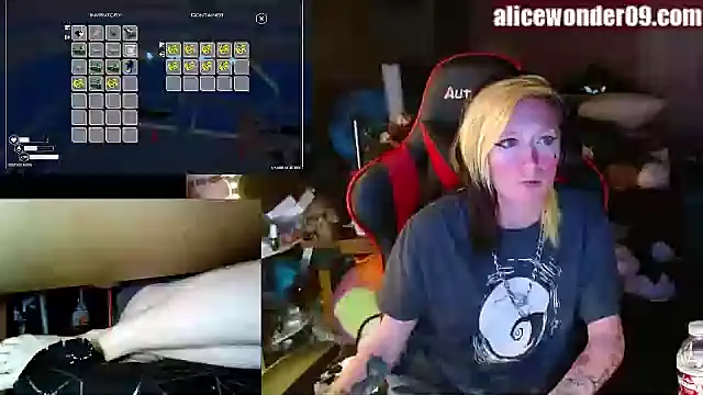 alicewonder09 online show from January 1, 2025, 4:29 am