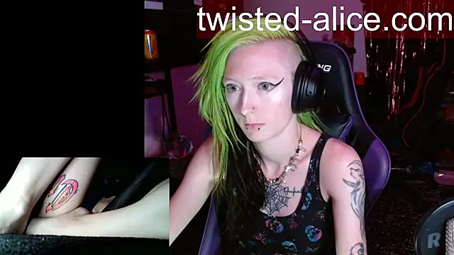 alicewonder09 online show from July 17, 2026, 3:13 am