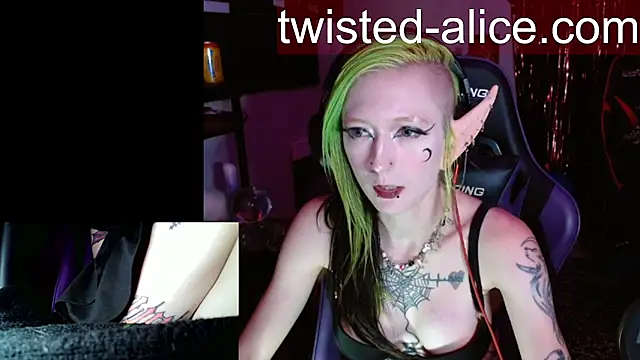 alicewonder09 online show from July 20, 2026, 4:05 am