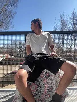 Snapshot of Bbyboyivan chatting on February 28, 2025, 8:28 pm Bbyboyivan online show from February 28, 2025, 8:28 pm