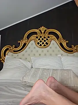 Snapshot of SensyTV chatting on February 22, 2026, 8:35 am SensyTV online show from February 22, 2026, 8:35 am