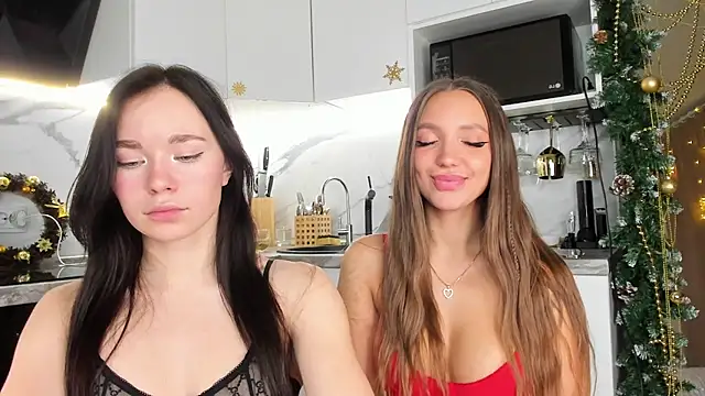 Snapshot of Lex_Love chatting on January 6, 2025, 5:27 pm Lex Love online show from January 6, 2025, 5:27 pm